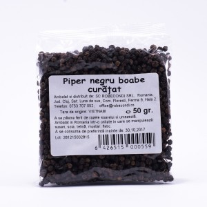 piper negru boabe curatat